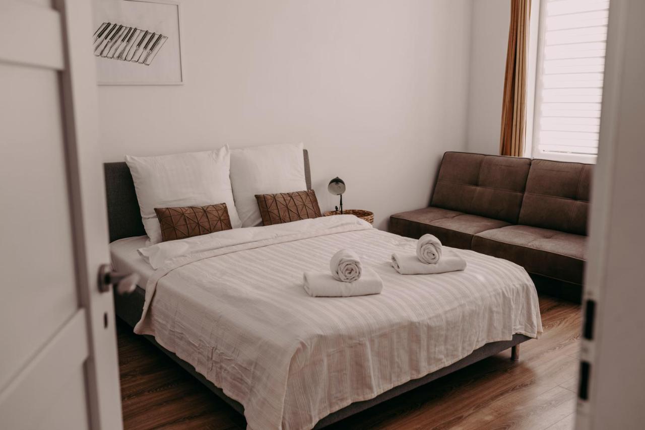 Chopin'S Apartment Bielsko-Biała Extérieur photo
