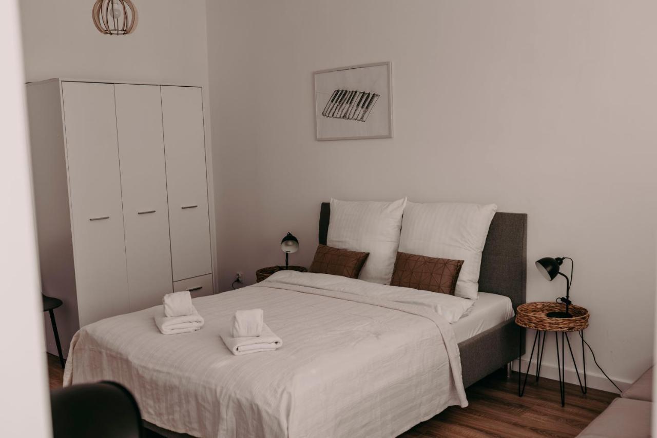 Chopin'S Apartment Bielsko-Biała Extérieur photo