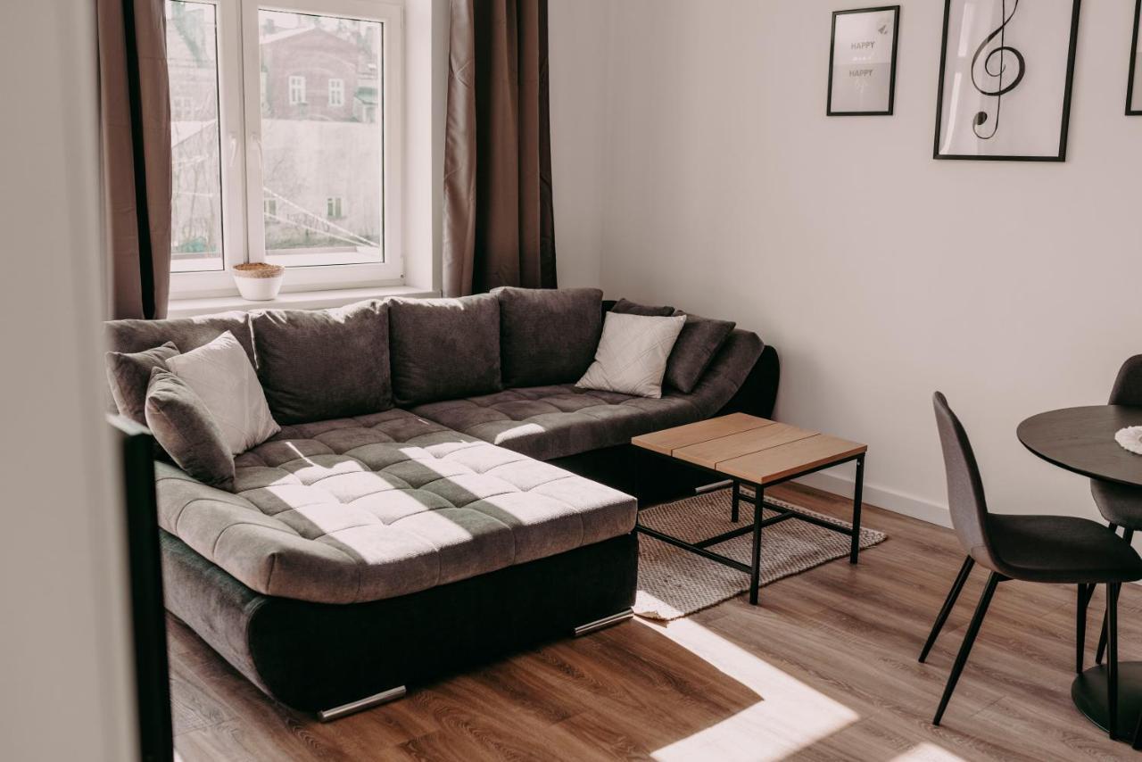 Chopin'S Apartment Bielsko-Biała Extérieur photo